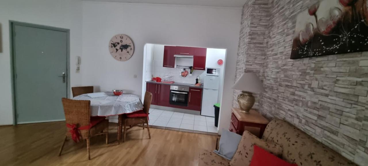 Appartement Meuble Romain Niederbronn-les-Bains Bagian luar foto